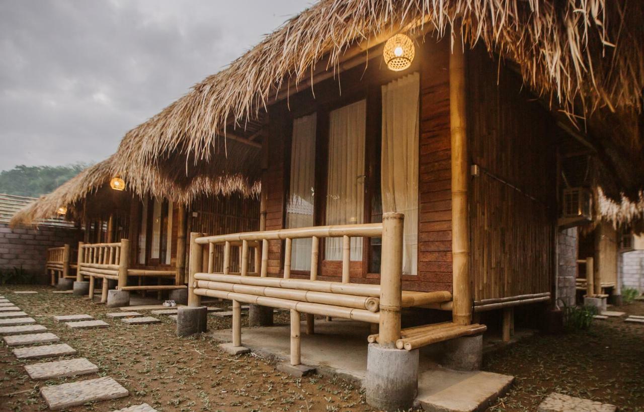 ホテル The Umah Bamboo チャングー エクステリア 写真
